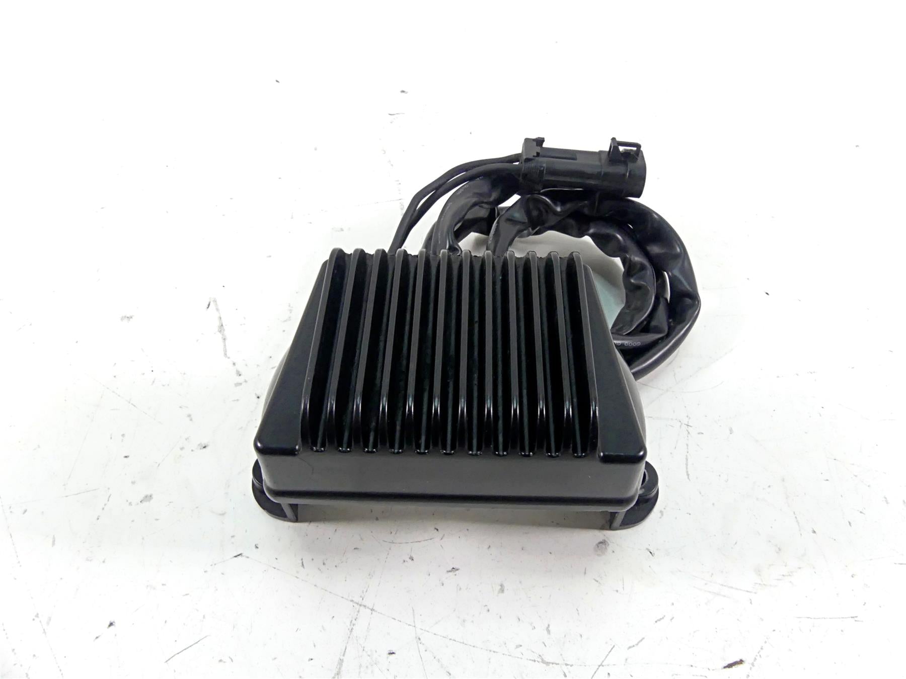 2002 Harley Touring FLHTC Electra Glide Rectifier Voltage Regulator 74505-02 {{ shop.shopifyCountryName }} - Mototech271