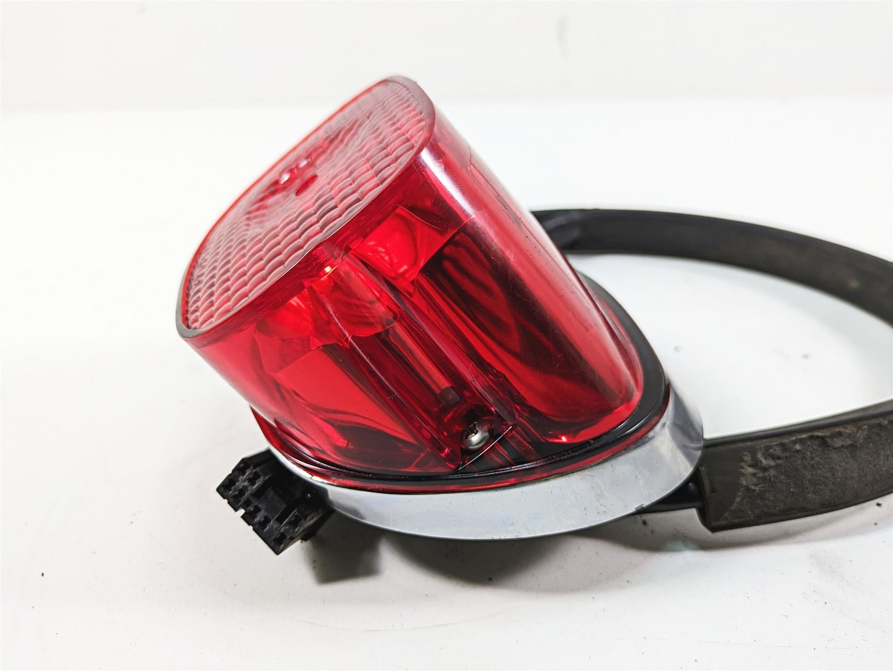 2006 Harley Touring FLHXI Street Glide Taillight Tail Light & Wiring 68245-03 {{ shop.shopifyCountryName }} - Mototech271