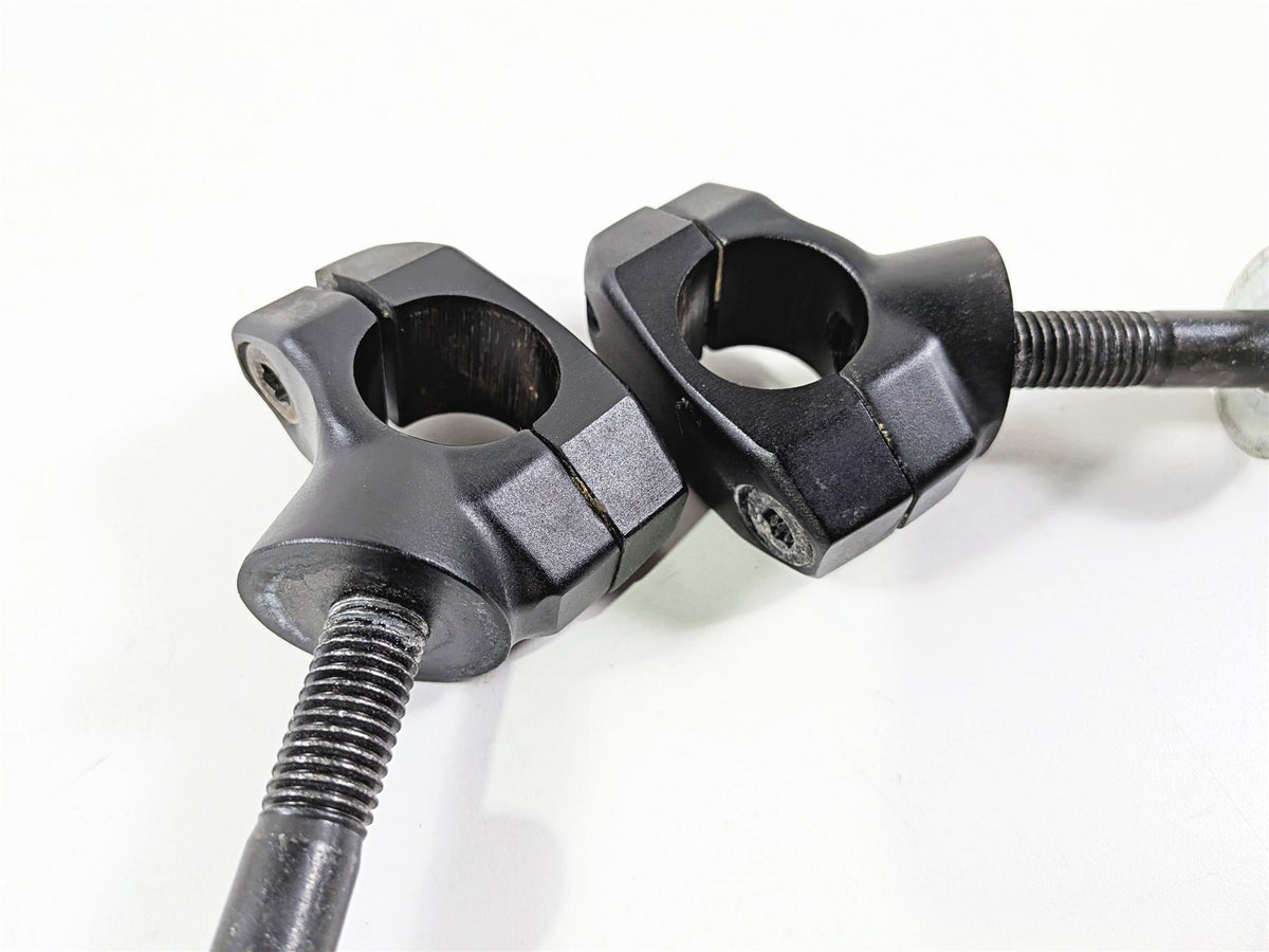 2016 Victory Cross Country Black Handlebar Holder Riser Mount Set 5139570 {{ shop.shopifyCountryName }} - Mototech271
