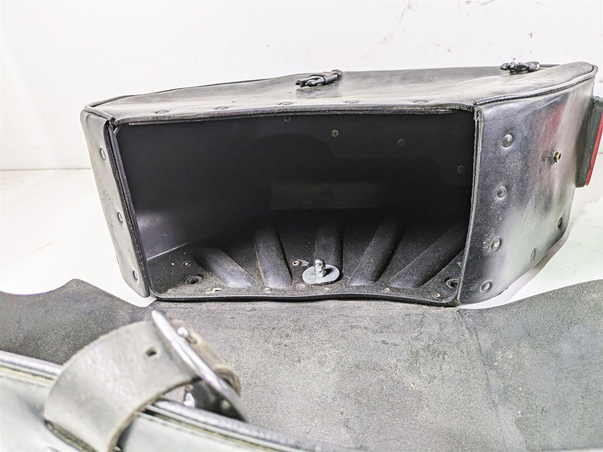 2002 Harley Dyna FXDL Low Rider Saddlebag Saddle Bag Set - Read 9036906D {{ shop.shopifyCountryName }} - Mototech271