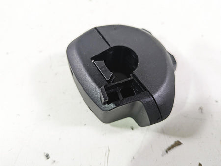 2023 Triumph Street Triple 765 RS Right Hand Control Switch - Read T2044828 {{ shop.shopifyCountryName }} - Mototech271