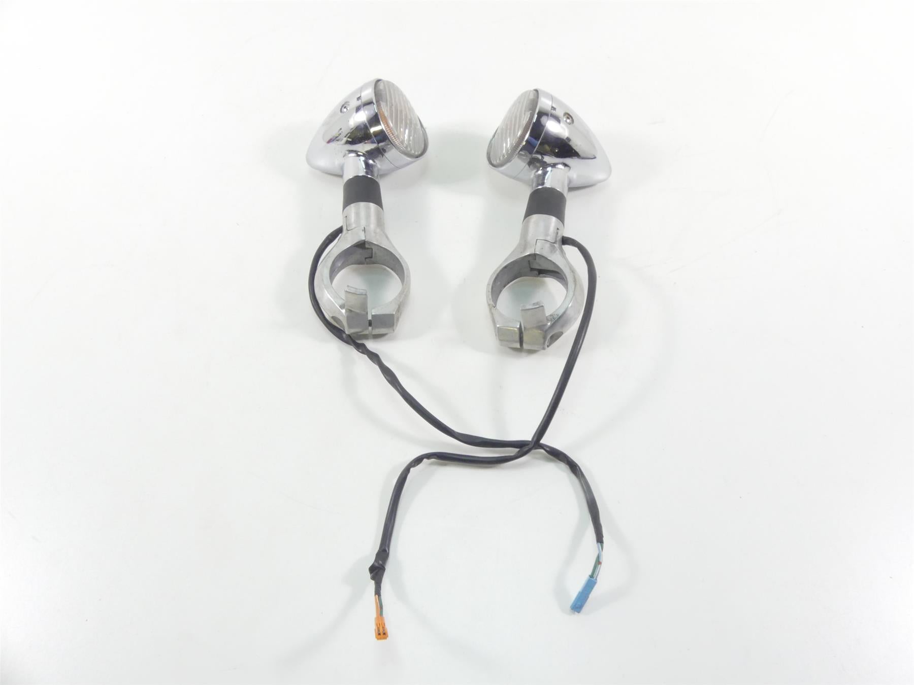 2007 Honda VTX1800 T1 Front Chrome Blinker Turn Signal & Clamp Set 33400-MCV-R11 {{ shop.shopifyCountryName }} - Mototech271