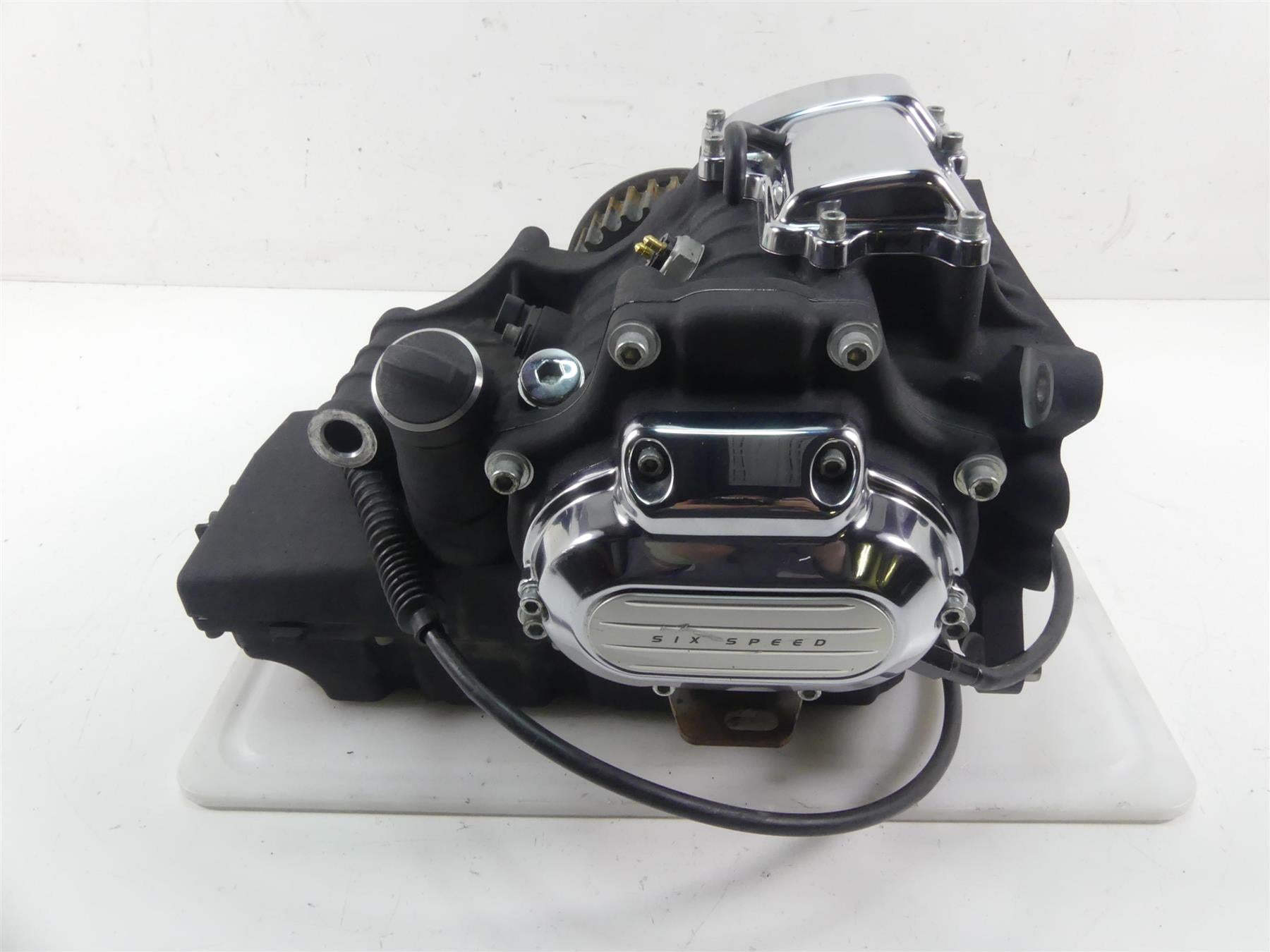 2012 Harley Touring FLHTK Electra Glide Transmission Gear Box 6 Sp -25k 33166-10 | Mototech271