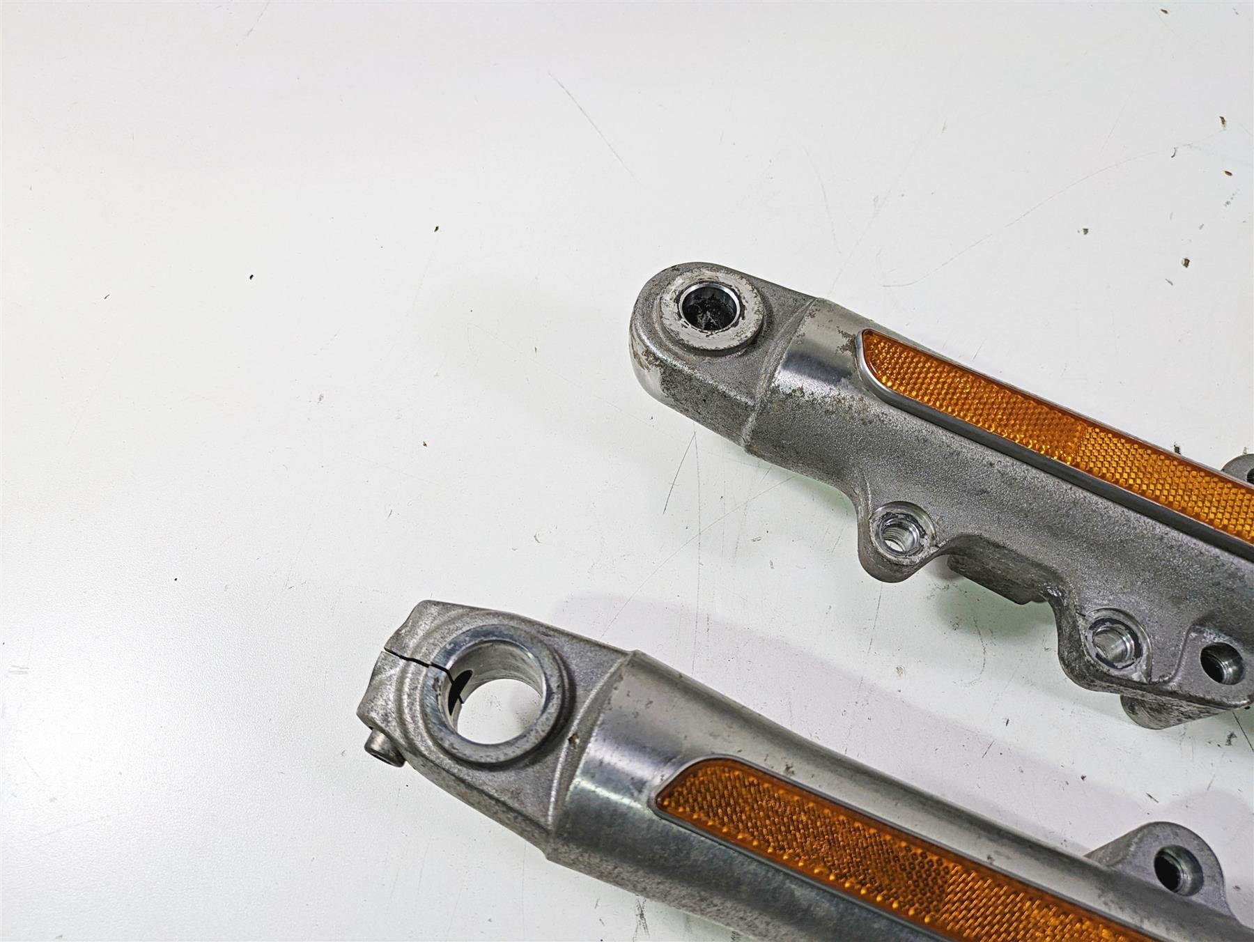 2012 Harley FLD Dyna Switchback Front Fork Leg Set 41mm 45400024 45400023 {{ shop.shopifyCountryName }} - Mototech271