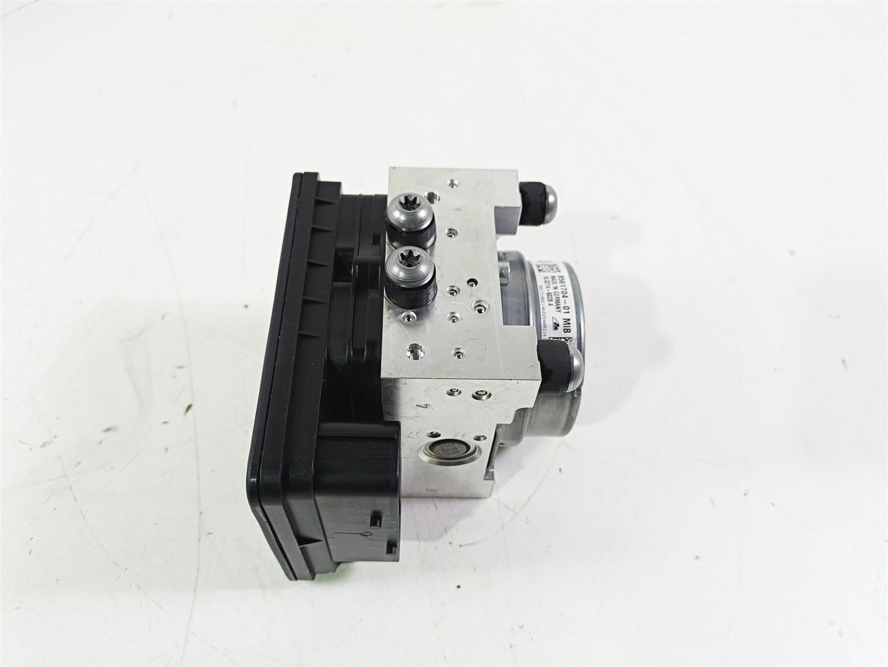 2016 BMW R1200RS K54 Abs Brake Module Unit Pump 34519444398 {{ shop.shopifyCountryName }} - Mototech271