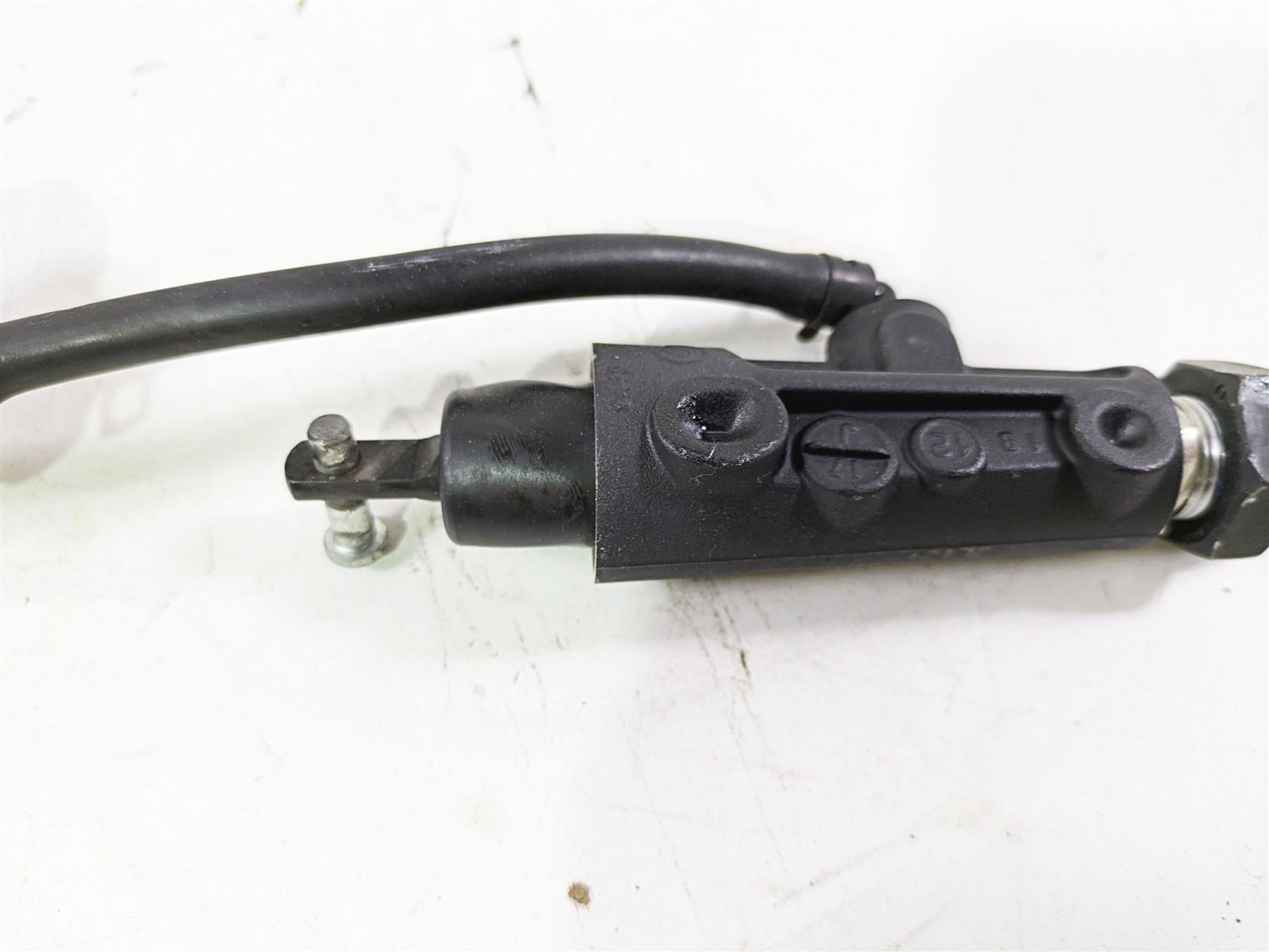 2013 Harley VRSCF Muscle Rod Brembo Rear Brake Master Cylinder 44740-06A {{ shop.shopifyCountryName }} - Mototech271