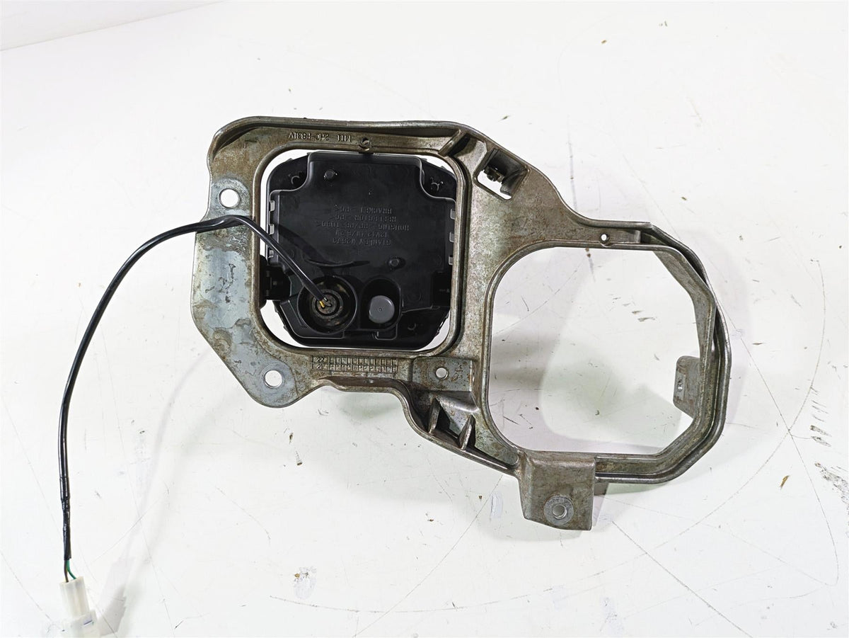 2022 Yamaha YXZ1000 R Left Headlight Mount & One Lamp 2UD-84300-00-00 {{ shop.shopifyCountryName }} - Mototech271
