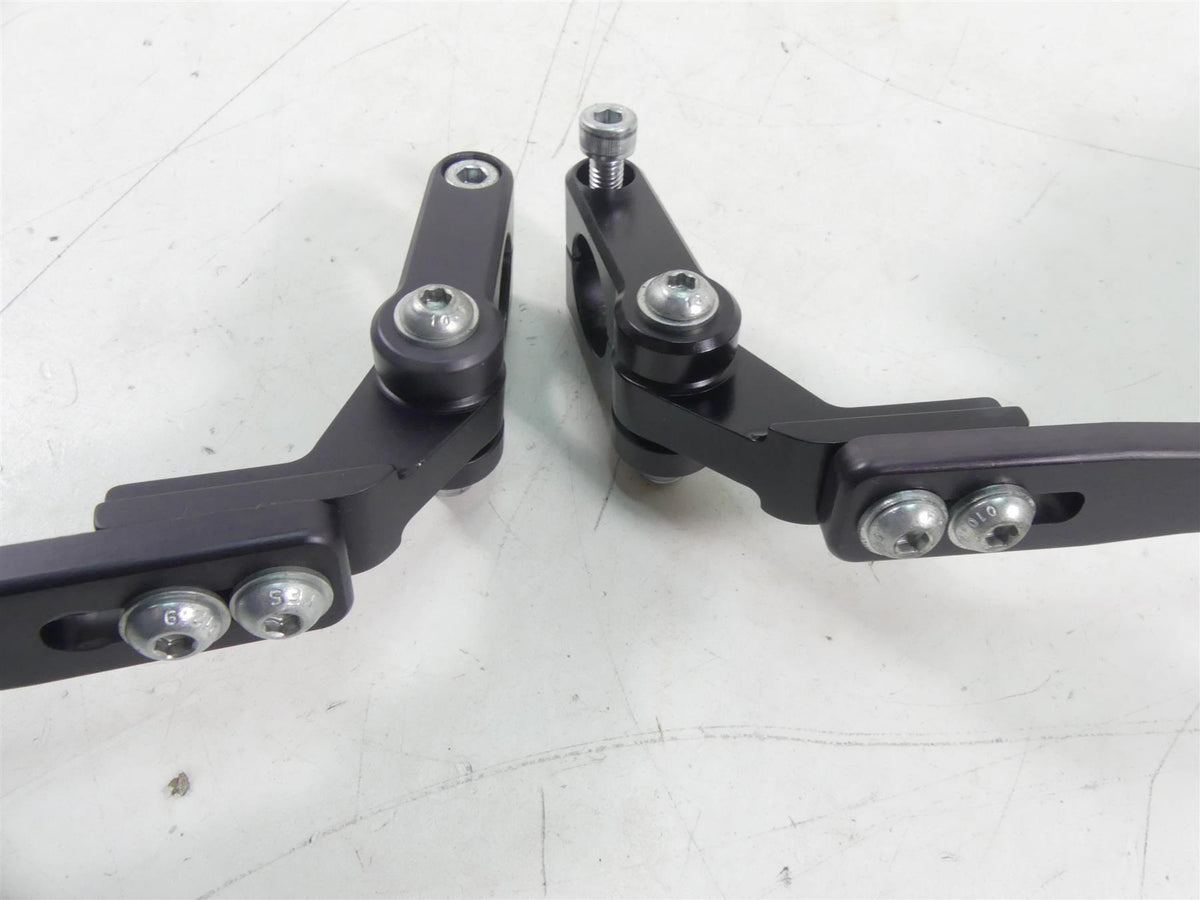 2015 KTM 1190 Adventure R HighwayDirtBikes Handguard Hand Protection Guard Set {{ shop.shopifyCountryName }} - Mototech271