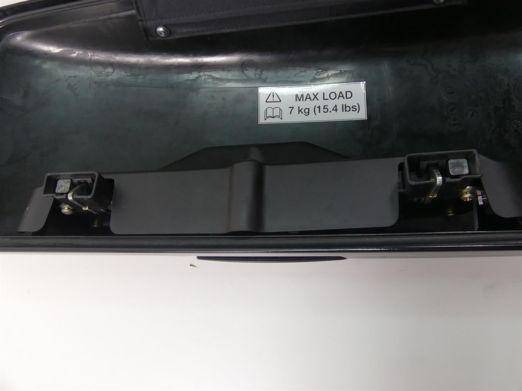 2013 Triumph Rocket 3 Touring Right Saddlebag Saddle Bag -Read T2352069 {{ shop.shopifyCountryName }} - Mototech271