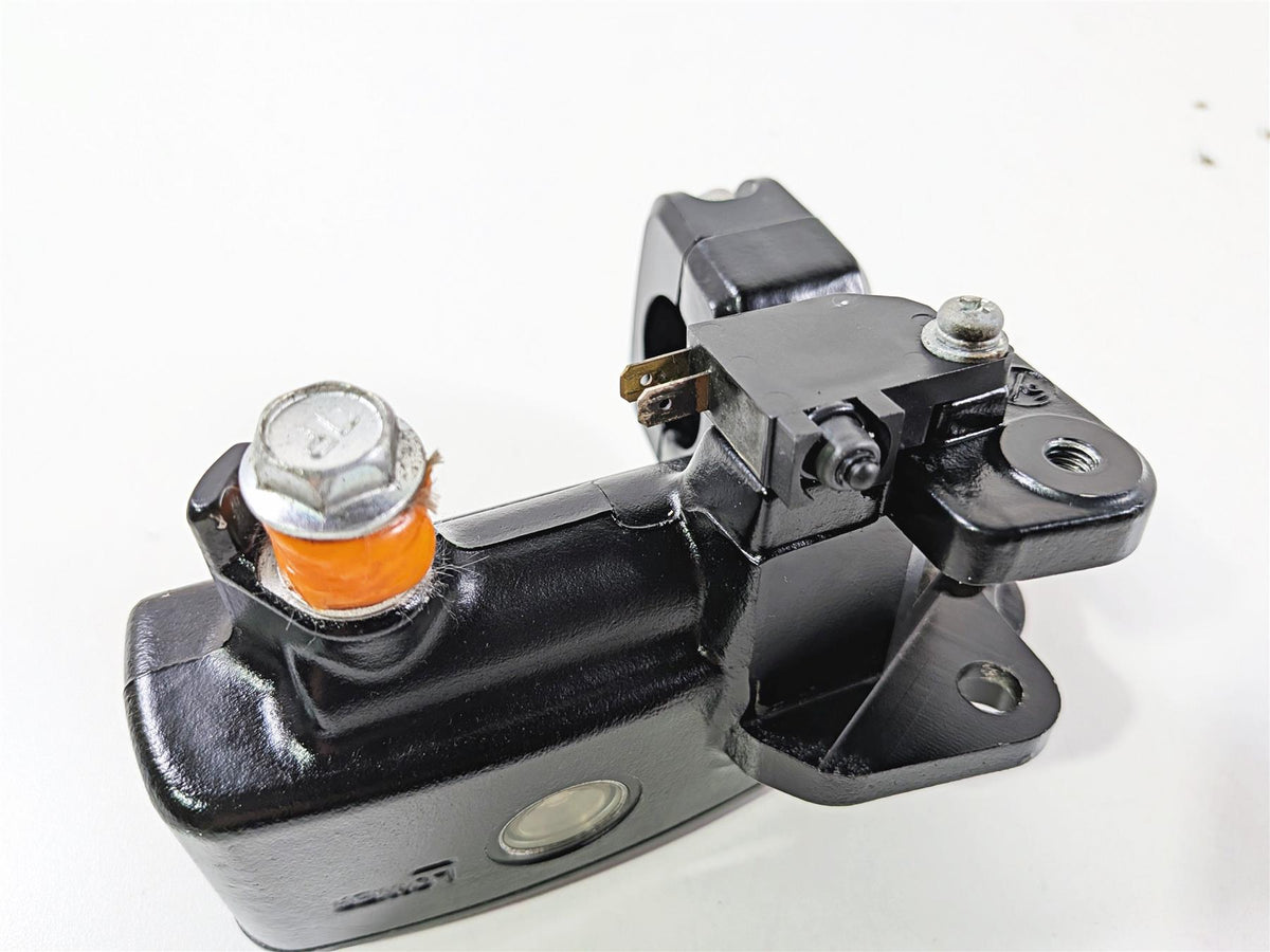2014 Suzuki M109R VZR1800 Boulevard Front Brake Master Cylinder 59600-10FD0 {{ shop.shopifyCountryName }} - Mototech271