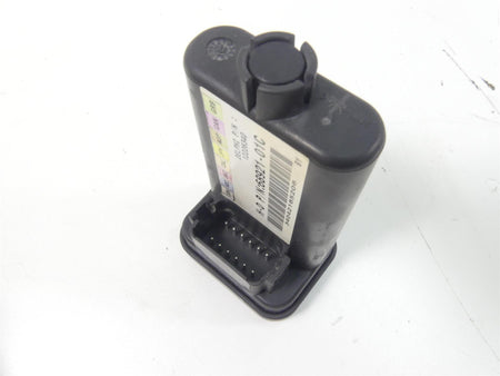 2005 Harley Softail FLSTSC Heritage Springer Tsm Turn Signal Module 68921-01C {{ shop.shopifyCountryName }} - Mototech271