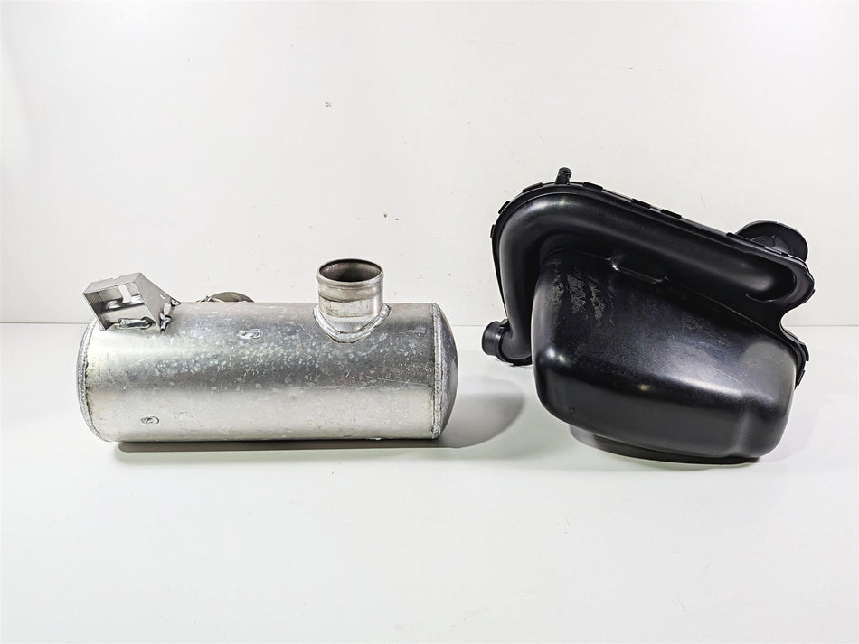 2021 Sea-Doo Spark 900 Trixx Exhaust Muffler Resonator Set 274001451 274001618 {{ shop.shopifyCountryName }} - Mototech271