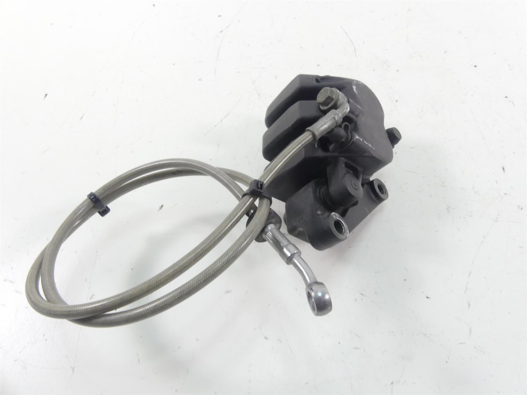 2018 Indian Scout Sixty Front Brake Caliper -No Abs 1912698 {{ shop.shopifyCountryName }} - Mototech271