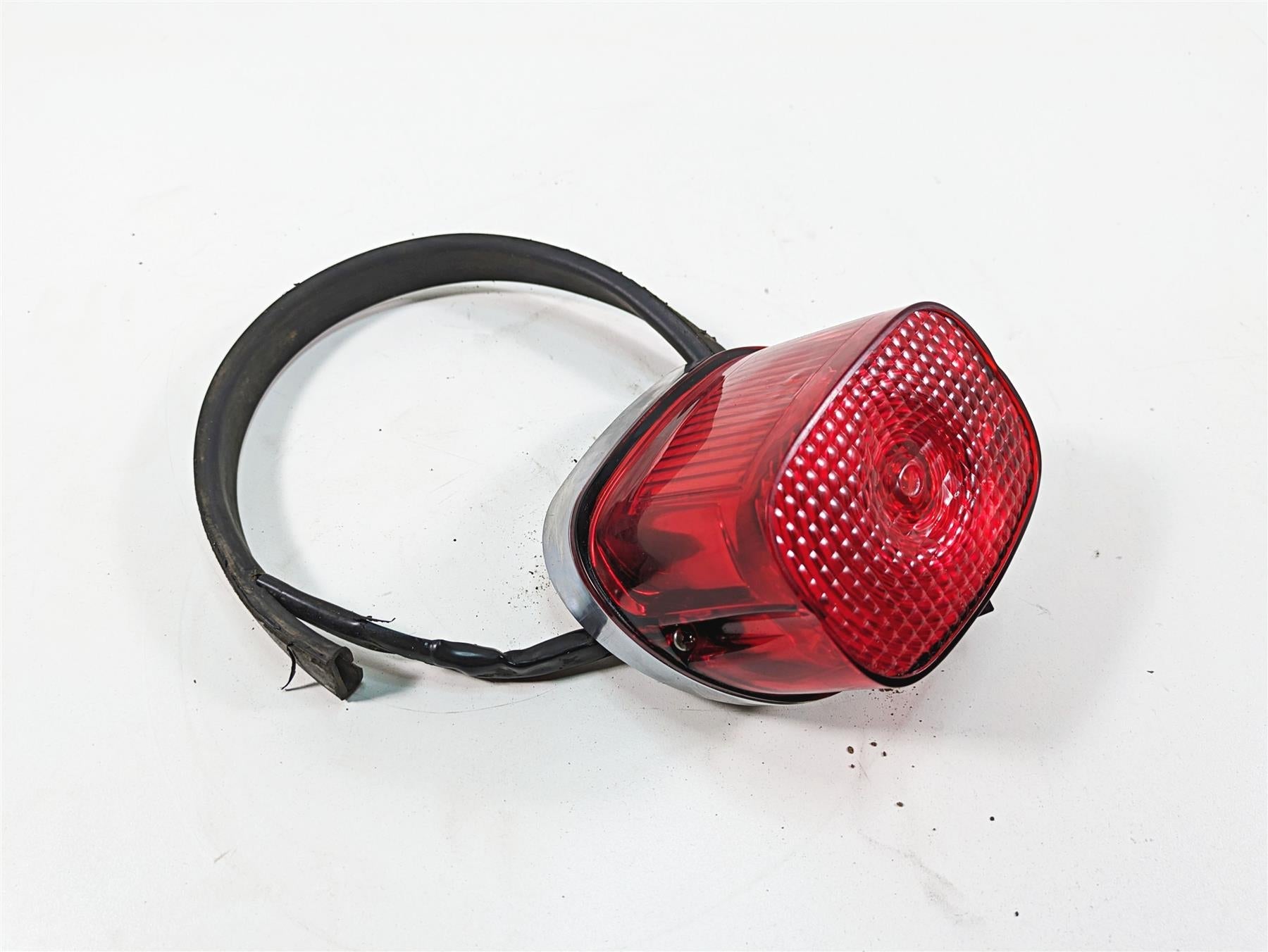 2006 Harley Touring FLHXI Street Glide Taillight Tail Light & Wiring 68245-03 {{ shop.shopifyCountryName }} - Mototech271