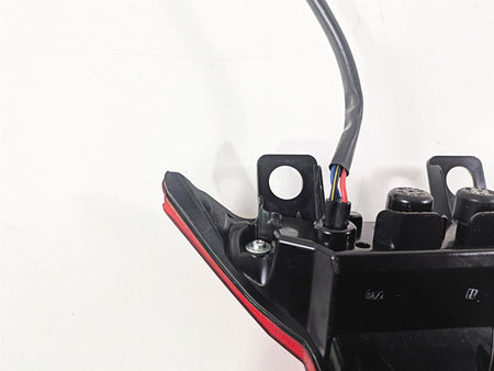 2016 Kawasaki ZX10R Ninja Rear Taillight Tail Lamp - Read 23025-0332 23025-0377 {{ shop.shopifyCountryName }} - Mototech271