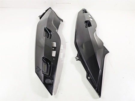 2009 BMW R1200RT K26 Tail Fairing Cover Cowl Set 46637681571 46637681572 {{ shop.shopifyCountryName }} - Mototech271