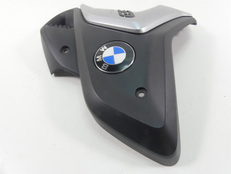 2019 BMW R1250GS K50 Right Side Intake Fairing & Emblem 46638556656 46638392882 {{ shop.shopifyCountryName }} - Mototech271