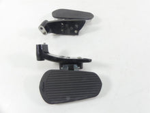 Load image into Gallery viewer, 2020 Indian Roadmaster Nice Rear Passenger Floor Board Set 5139676 5139675
