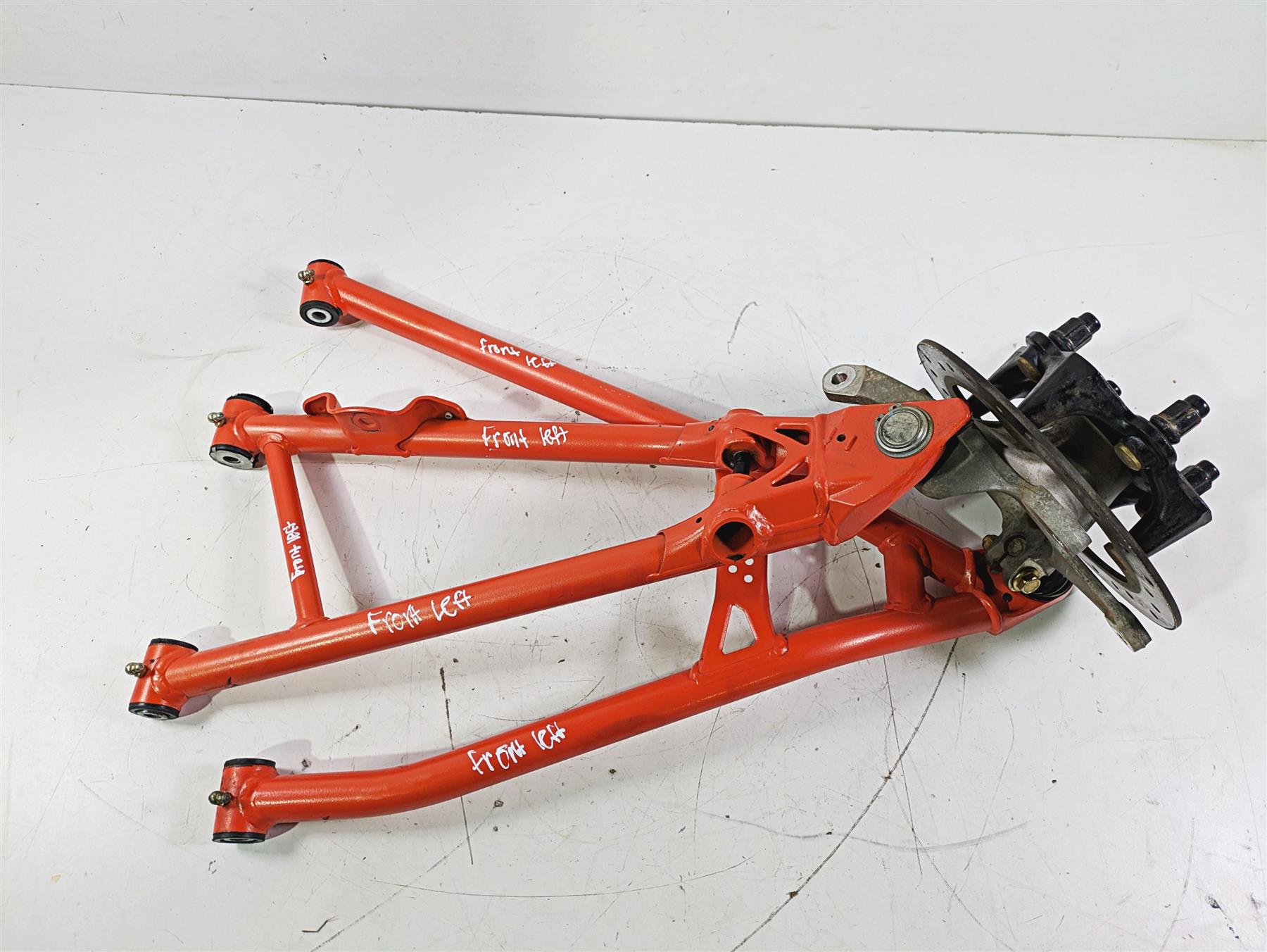 2023 Can Am Maverick X3 XMR Turbo RR Front Left Knee Assembly 64" 706204785 {{ shop.shopifyCountryName }} - Mototech271