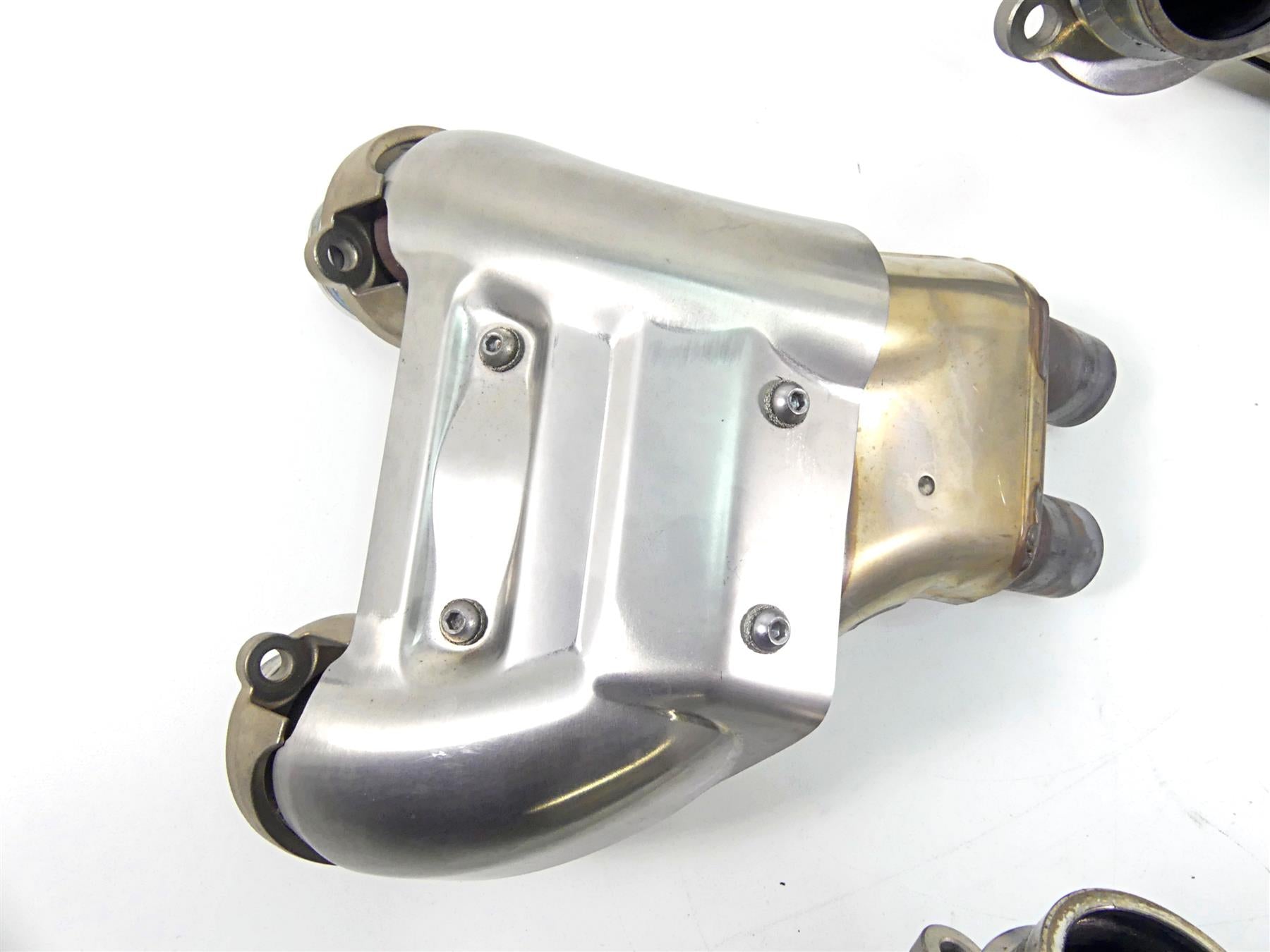 2012 Yamaha VMX17 VMAX 1700 Stock Exhaust Pipe Header Set 2S3-14602-01-00 {{ shop.shopifyCountryName }} - Mototech271