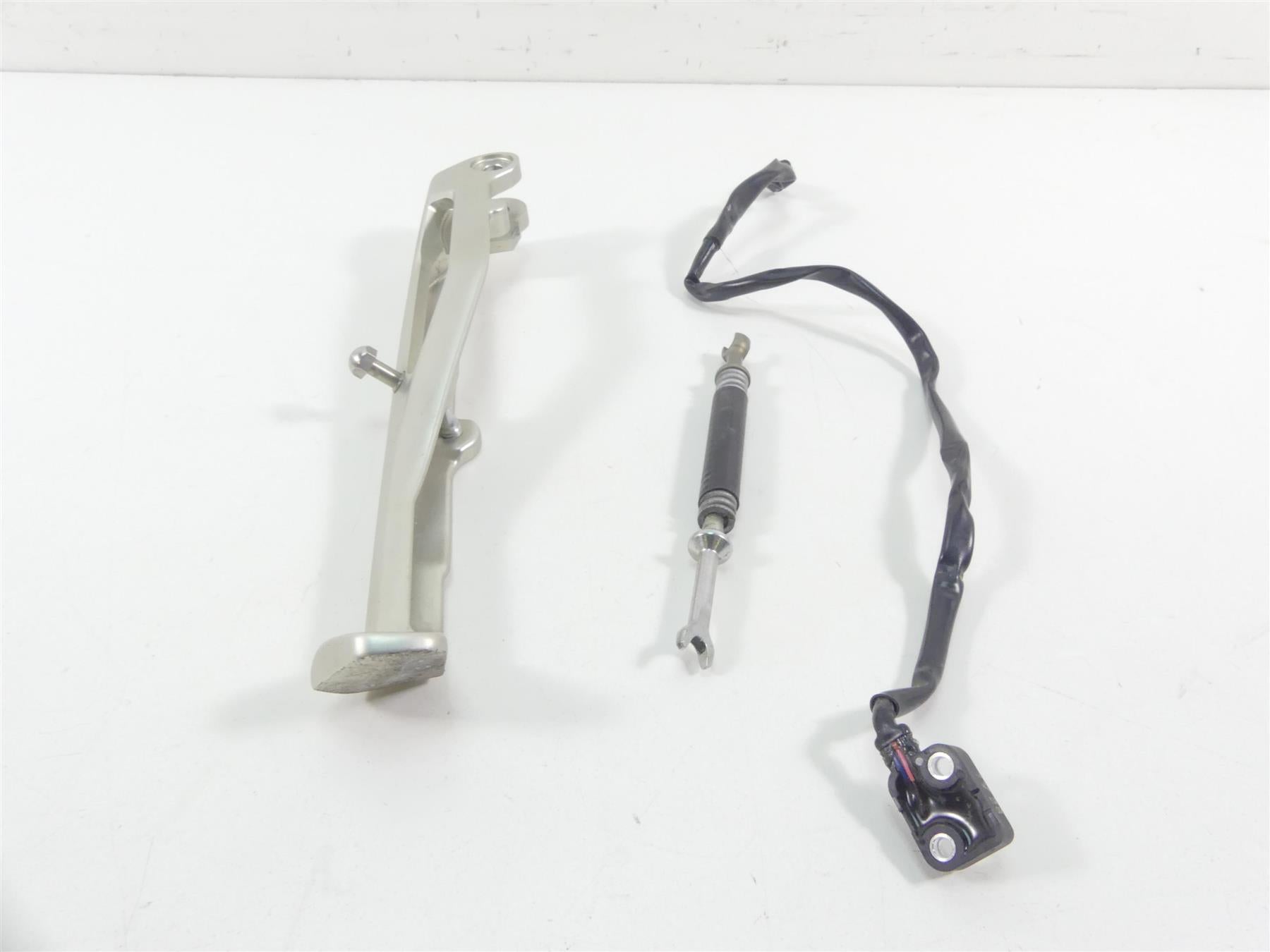 2018 Ducati Panigale 1100 V4 S Side Kickstand Kick Stand & Switch 55621013AA {{ shop.shopifyCountryName }} - Mototech271