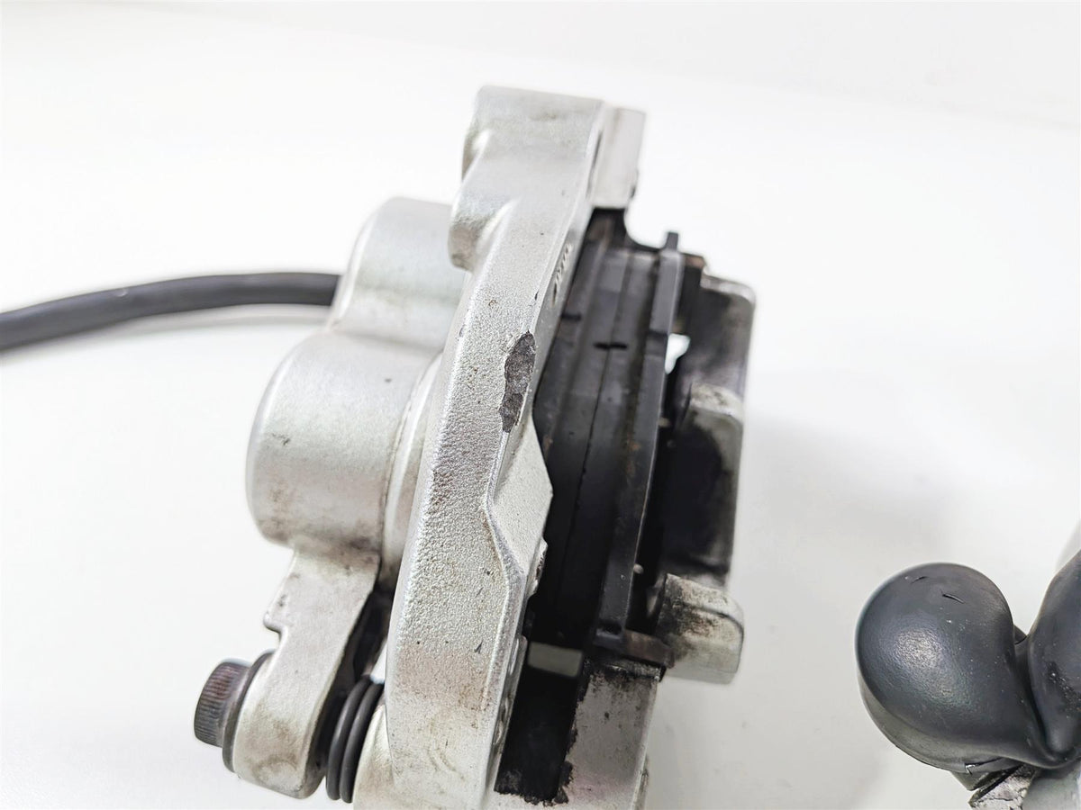 2002 Yamaha XVS650 V-Star Classic Front Brake Caliper & Master 4WM-2580U-00-00 {{ shop.shopifyCountryName }} - Mototech271