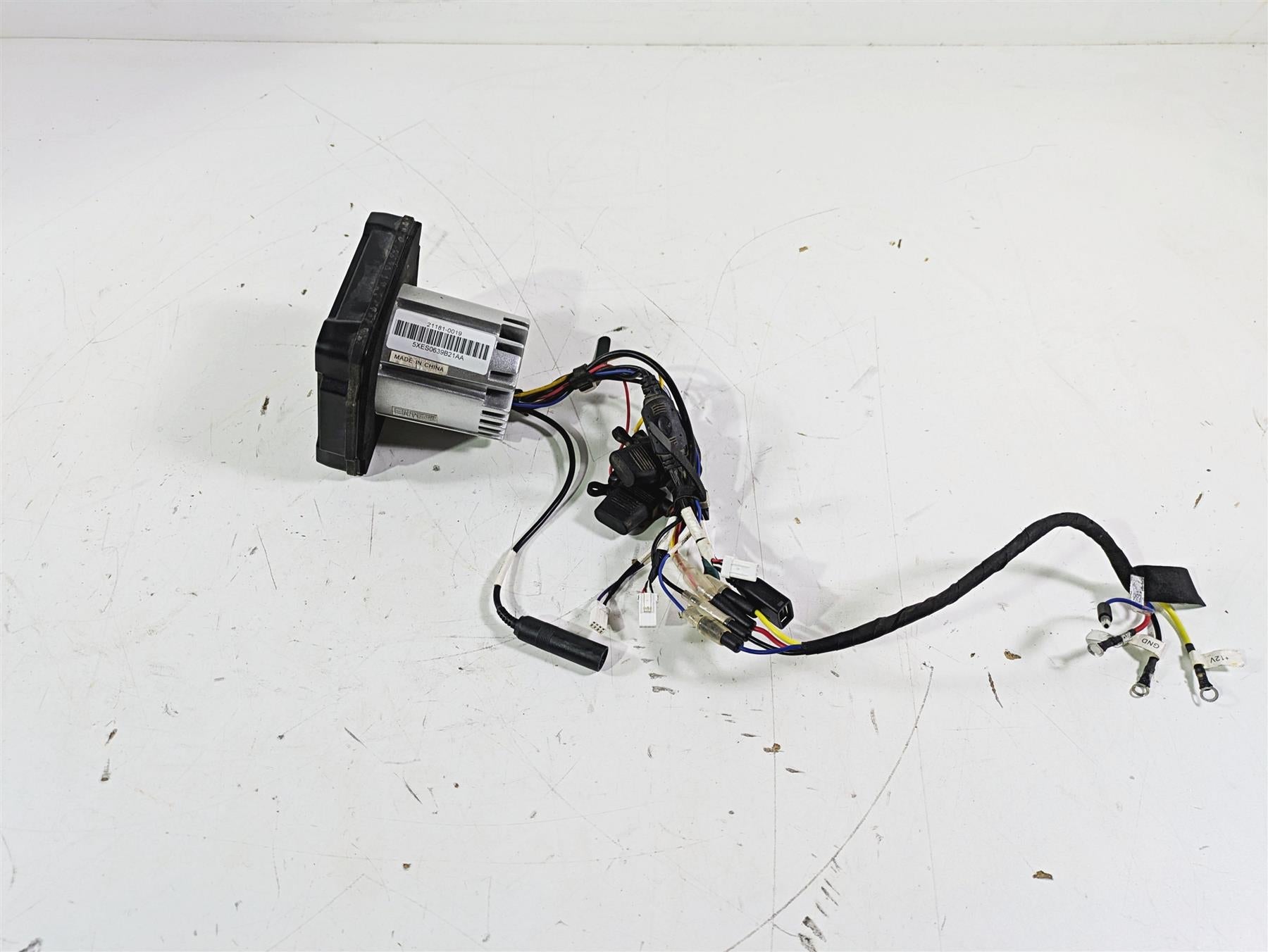 2022 Kawasaki Teryx KRX KRF 1000 C SE Amplifier Amp Radio - FOR PARTS 21181-0019 {{ shop.shopifyCountryName }} - Mototech271