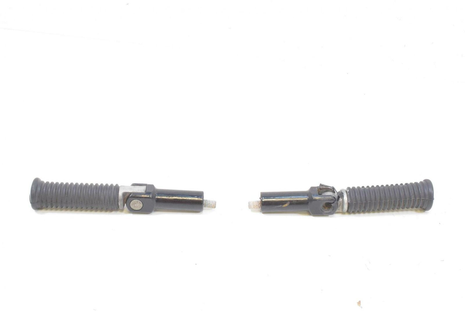 2011 Harley Softail FLSTSB Cross Bones Rear Passenger Foot Peg Footpegs {{ shop.shopifyCountryName }} - Mototech271