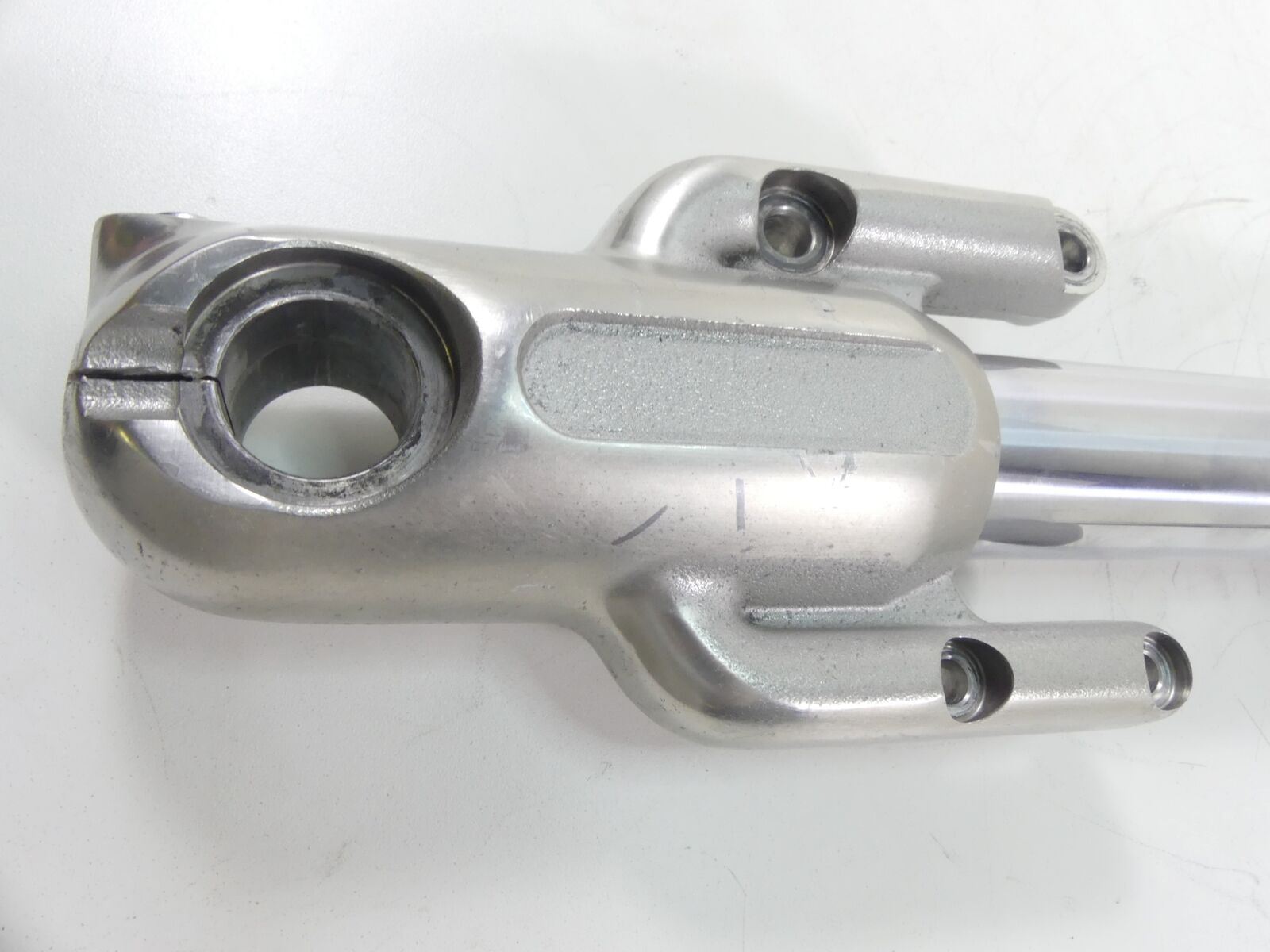 2015 Harley VRSCF Muscle V-Rod Straight Right Fork Damper Suspension Leg 48701-0 {{ shop.shopifyCountryName }} - Mototech271