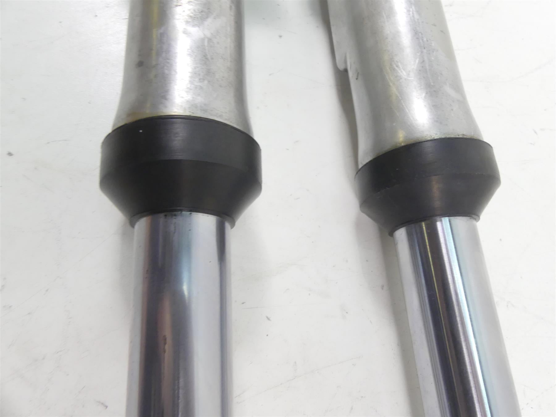 1978 Harley XLH1000 Sportster Ironhead Front Dual Disc 35mm Forks 46028-78 {{ shop.shopifyCountryName }} - Mototech271