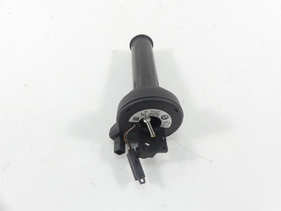 2014 BMW R1200GS K50 Right Heated Grip + Throttle E-Throttle Sensor 61318522472 {{ shop.shopifyCountryName }} - Mototech271