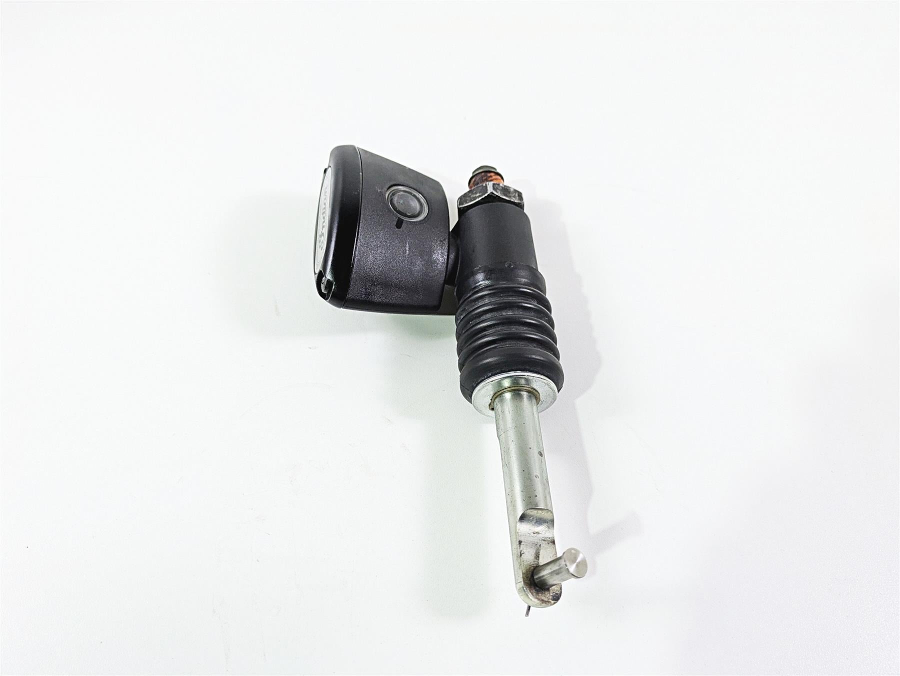 2016 Indian Chief Classic Rear Brake Master Cylinder 2205153 2206306 1911990-463 {{ shop.shopifyCountryName }} - Mototech271