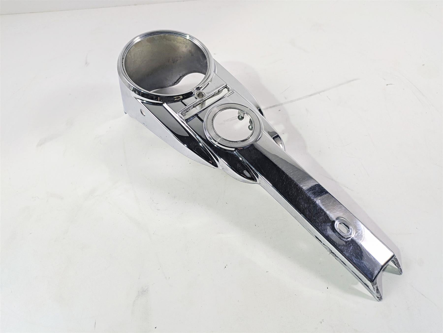 2007 Harley Touring FLHRSE CVO Road King Upper Tank Dash Console Panel 69105-02 {{ shop.shopifyCountryName }} - Mototech271