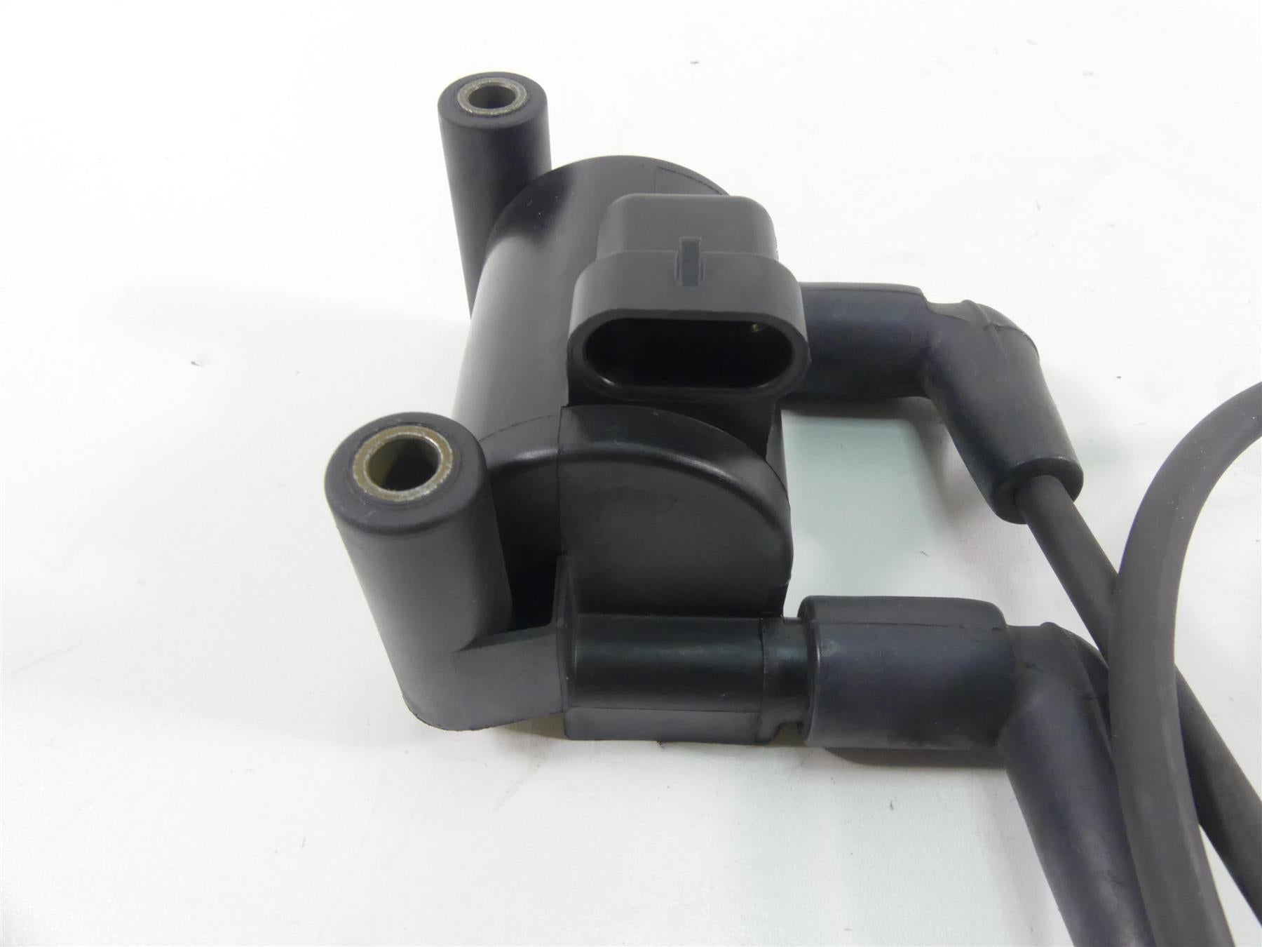 2016 Harley Touring FLHTP Electra Glide Ignition Coil Wires Plugs Set 31696-07A {{ shop.shopifyCountryName }} - Mototech271