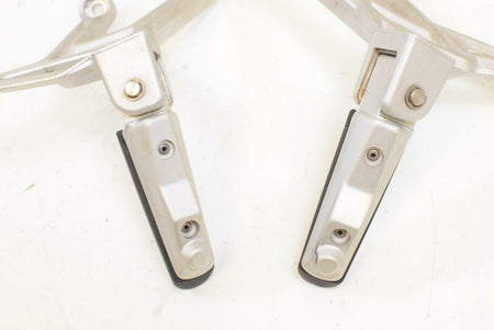 2016 BMW R1200R R1200 R K53 Passenger Footpeg Foot Peg Rest SET 46718540799 {{ shop.shopifyCountryName }} - Mototech271