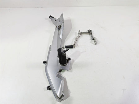2010 BMW R1200RT K26 Left Foot Peg Bracket & Shifter Shift Lever 46717675289 {{ shop.shopifyCountryName }} - Mototech271