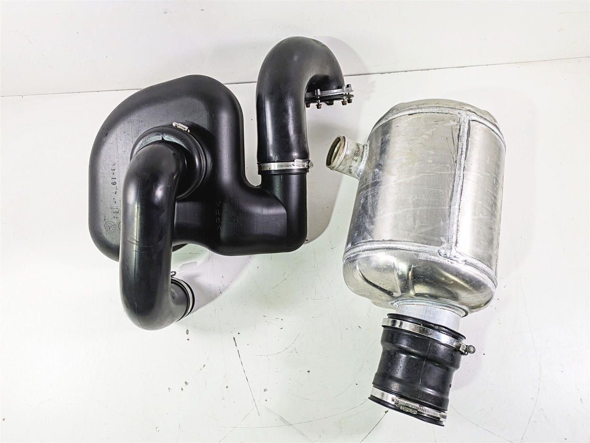 2020 Yamaha Waverunner VX1050 Deluxe Exhaust Water Lock & Tank F4G-U7550-02-00 {{ shop.shopifyCountryName }} - Mototech271