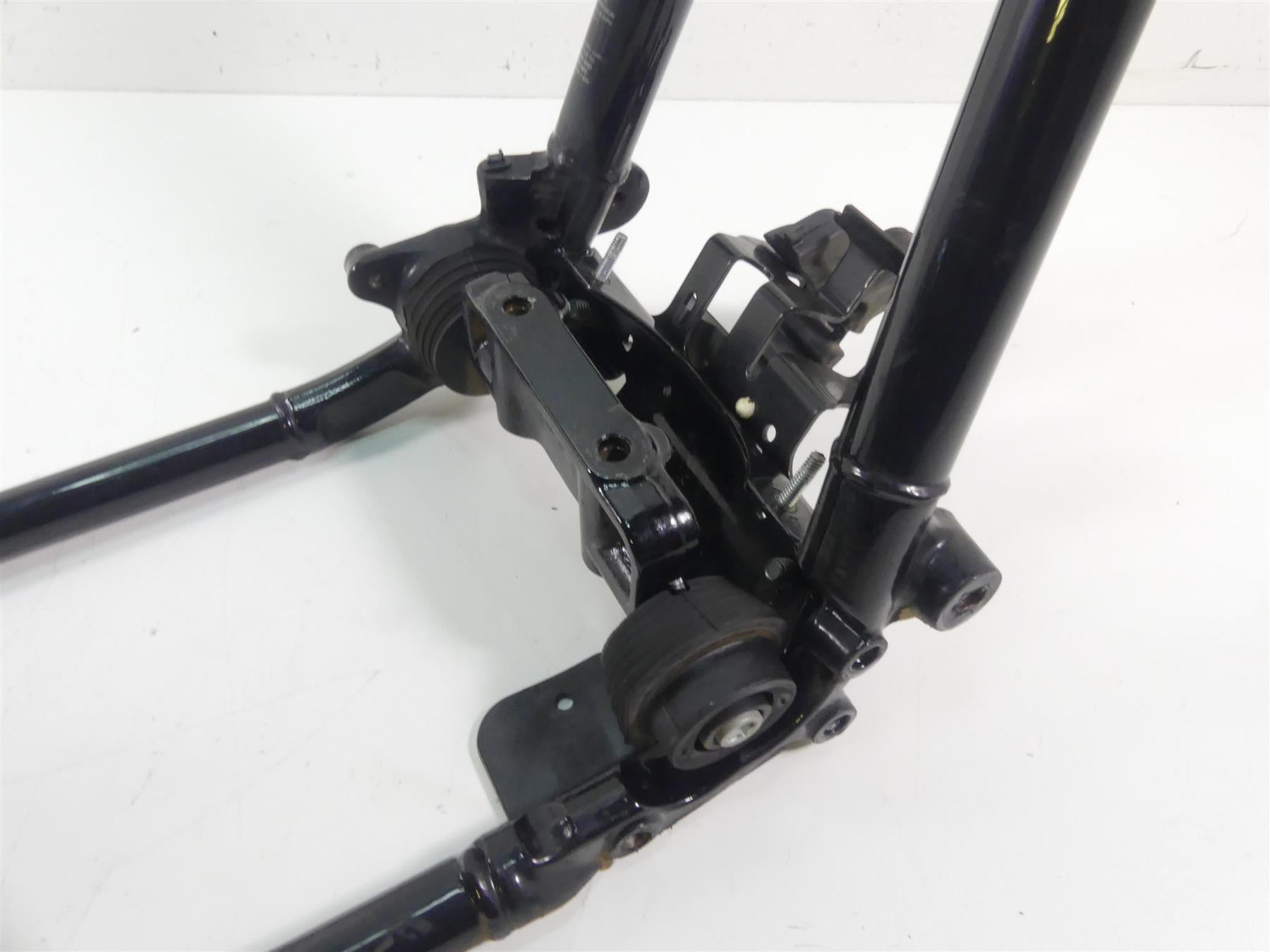 2014 Harley Touring FLHTK Electra Glide Bent Frame Chassis With Salvage Texas Title 47900-14BHP {{ shop.shopifyCountryName }} - Mototech271