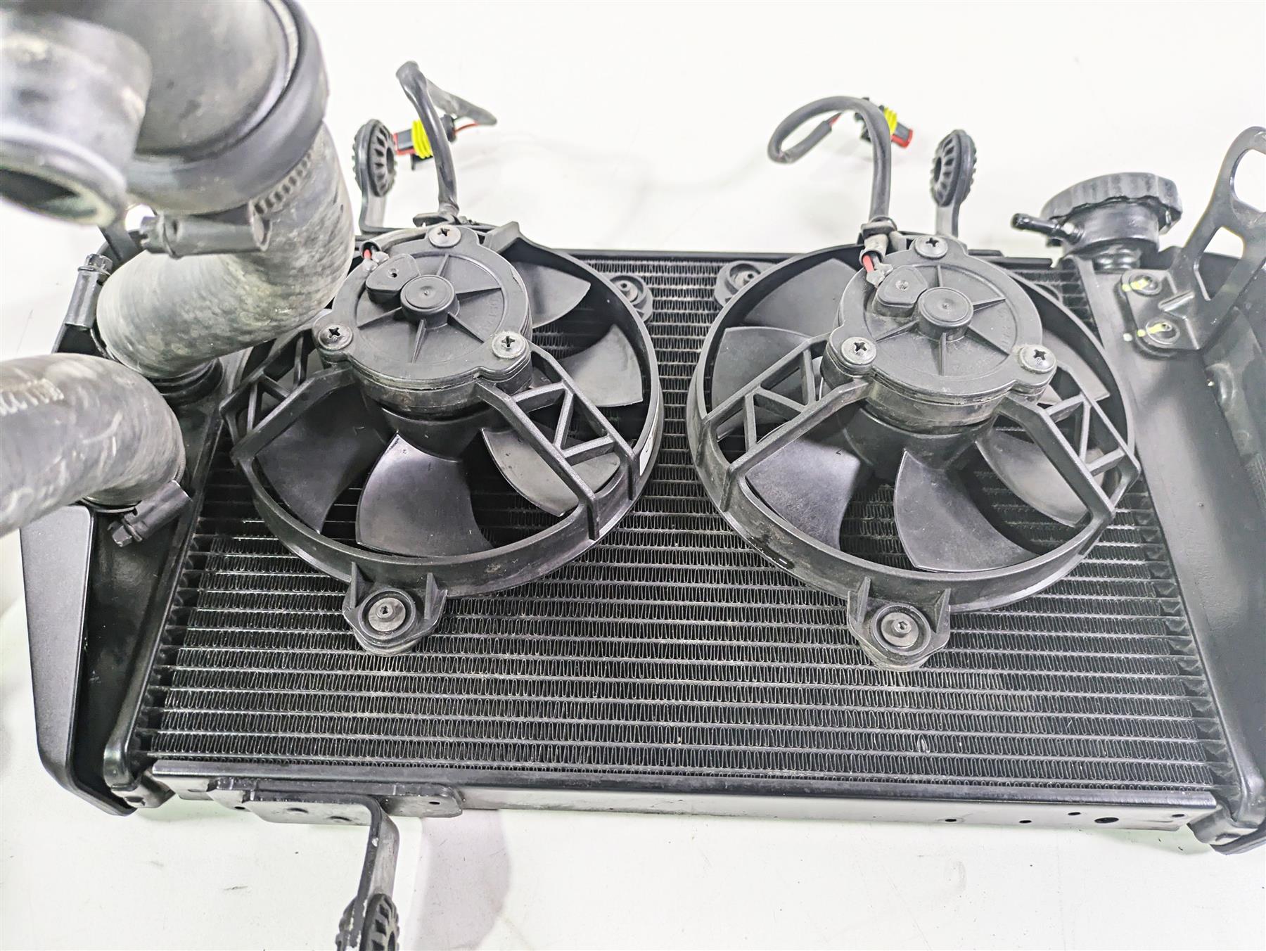 2015 Ducati Hypermotard 821 SP Radiator Fans Reservoir Hoses Set 54840981D {{ shop.shopifyCountryName }} - Mototech271