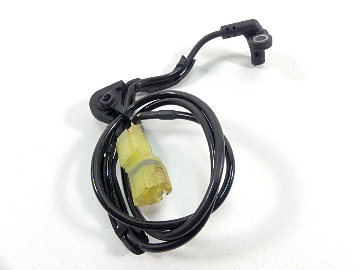 2022 Triumph Speed Triple 1200 RS Front Abs Brake Wheel Speed Sensor T2028270 {{ shop.shopifyCountryName }} - Mototech271