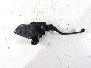 2022 BMW R1250 RT K052 Front Brake Master Cylinder 32728559604