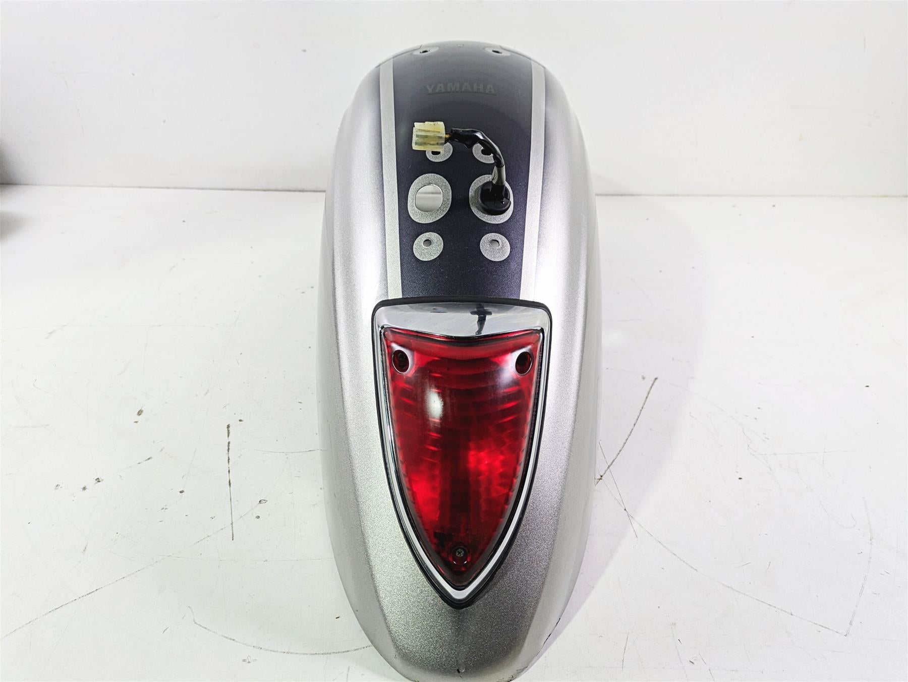 2007 Yamaha XVS1300 V-Star Tour Rear Fender + Taillight Set 3D8-21610-00 {{ shop.shopifyCountryName }} - Mototech271
