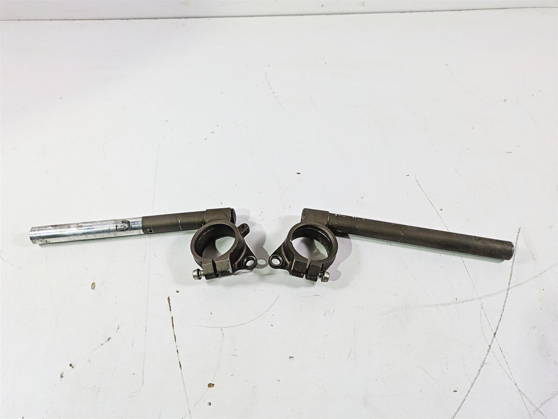 2005 Kawasaki ZX1000 ZX10R Ninja Handlebar Handle Bar Set 46003-0045 46003-0046 {{ shop.shopifyCountryName }} - Mototech271