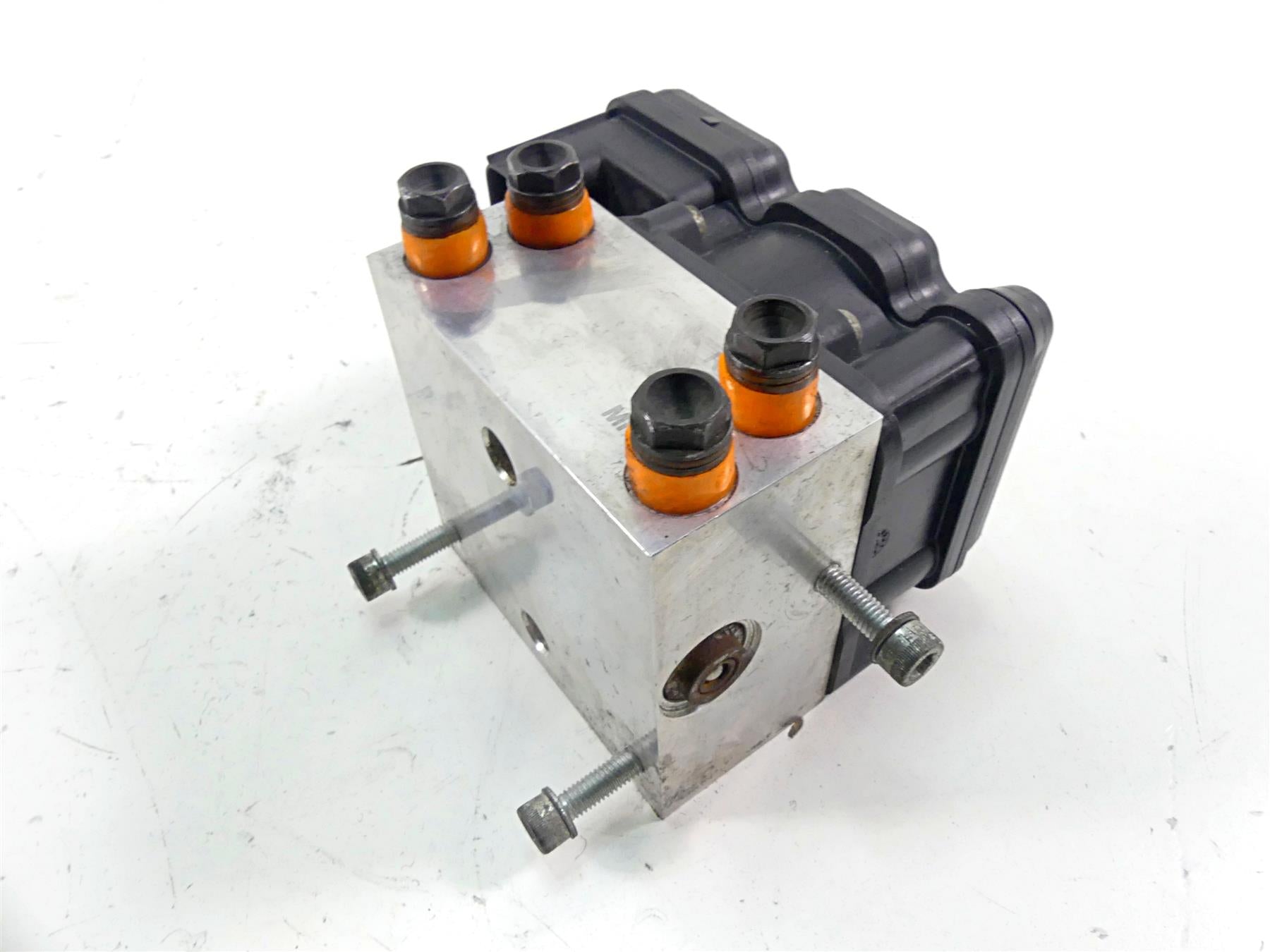 2011 Harley Touring FLTRX Road Glide Abs Brake Pump Module Unit 40601-08A {{ shop.shopifyCountryName }} - Mototech271