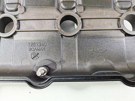 2019 Triumph Speed Triple RS 1050 Cylinderhead Top Valve Cover T1261340 {{ shop.shopifyCountryName }} - Mototech271