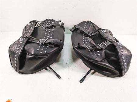 2013 Harley Softail FLSTC Heritage Classic Saddlebag & Mount Set 90477-09 {{ shop.shopifyCountryName }} - Mototech271