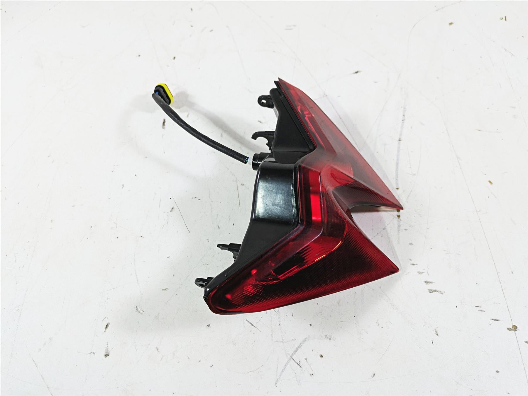2021 Aprilia RS660 Taillight Tail Stop Brake Light 2D000546 {{ shop.shopifyCountryName }} - Mototech271