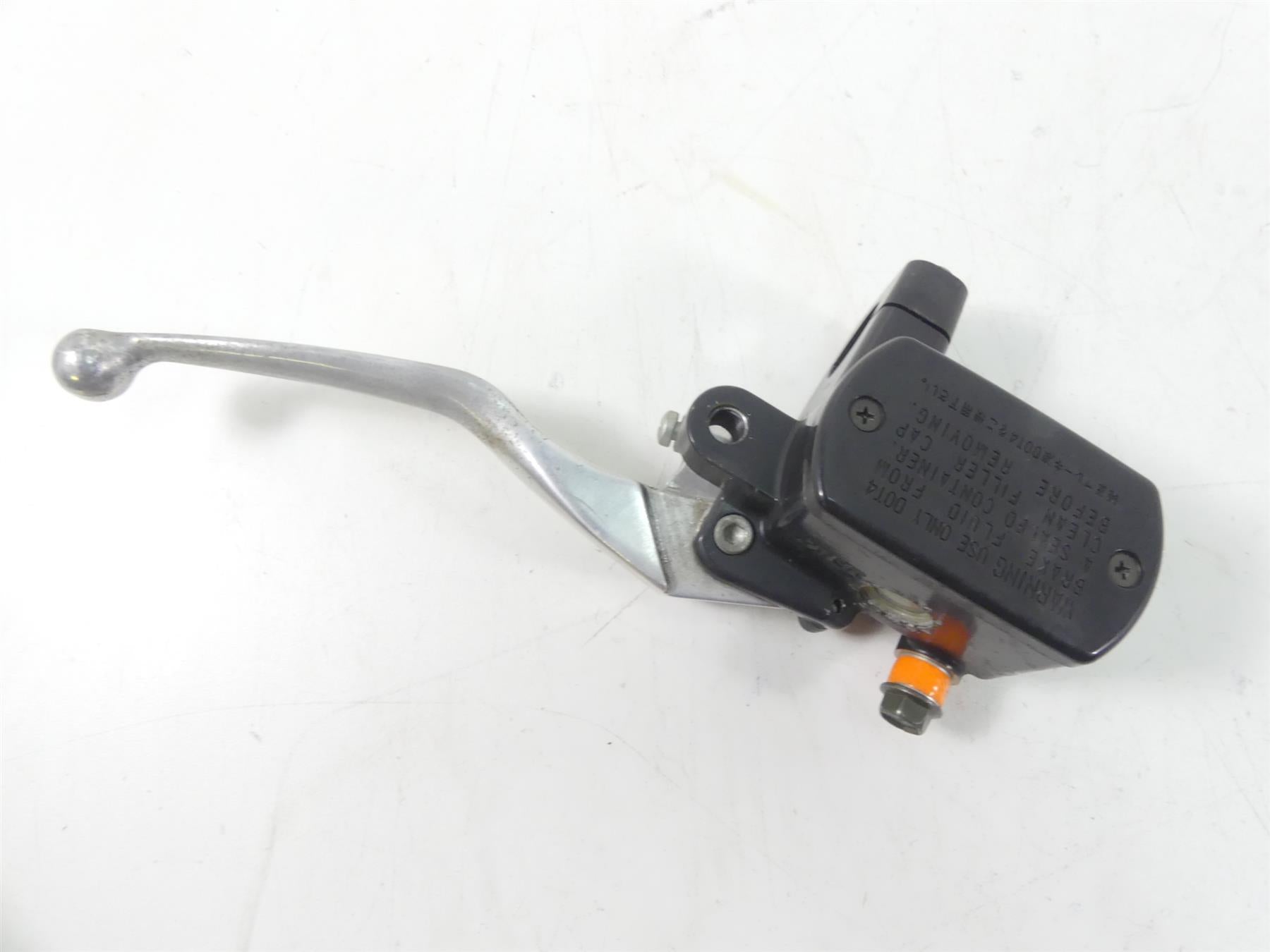 2007 Yamaha XVS1300 V-Star Front Brake Master Cylinder 14mm 3D8-25870-01-00 {{ shop.shopifyCountryName }} - Mototech271
