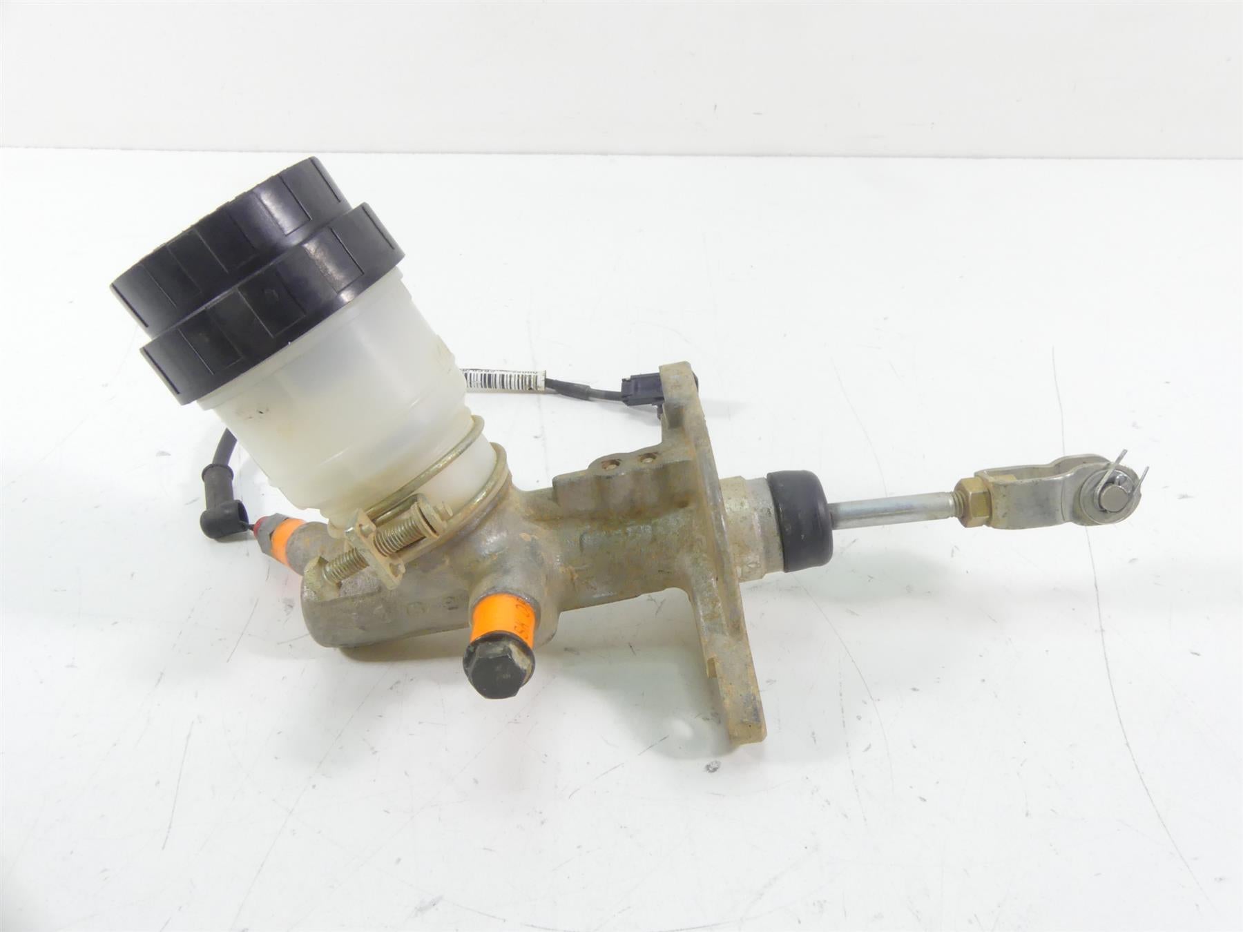 2015 Can-Am Commander 1000XT 11/16 Brake Master Cylinder 705600681 705601505