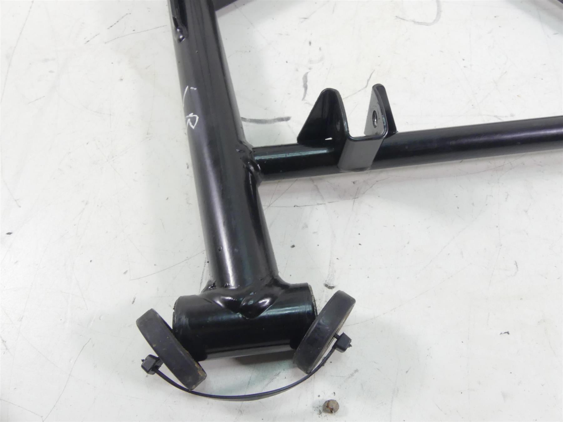 2015 Arctic Wild Cat 700 Sport LTD Left Rear Knee Assembly 0504-977 0504-980 {{ shop.shopifyCountryName }} - Mototech271